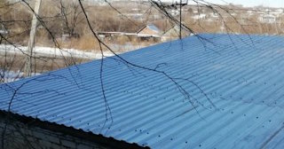 Демонтаж поликарбоната с крыши в Морозовске - услуги по доступной цене от 616 рублей